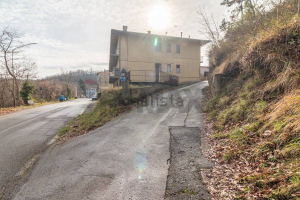 appartamento in vendita a Semproniano
