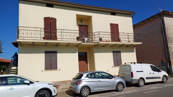 appartamento in vendita a Semproniano