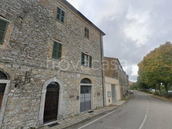 appartamento in vendita a Semproniano