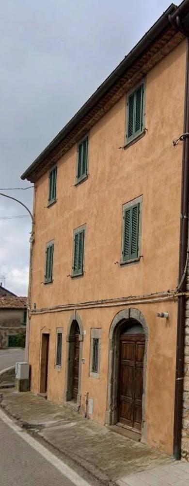 appartamento in vendita a Semproniano in zona Petricci