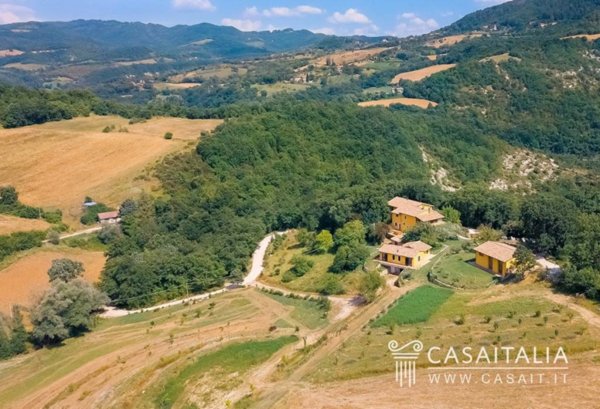 casa indipendente in vendita ad Assisi