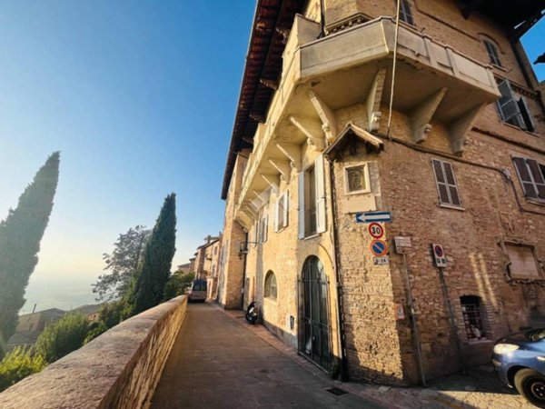 appartamento in vendita ad Assisi