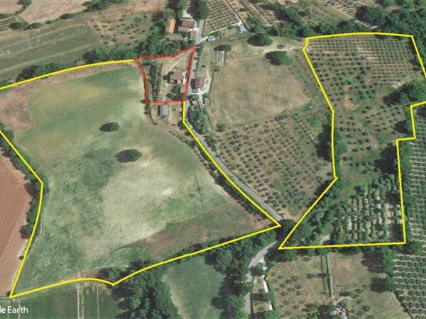 casa indipendente in vendita ad Assisi in zona Palazzo