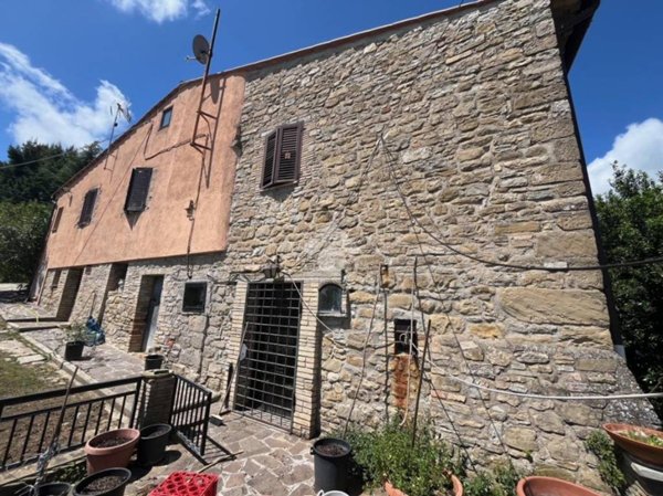 casa indipendente in vendita ad Assisi in zona Paradiso