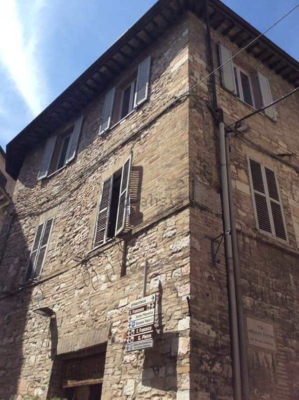 appartamento in vendita ad Assisi