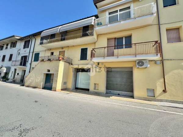 appartamento in vendita ad Assisi