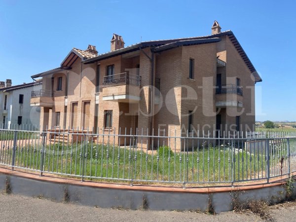 appartamento in vendita ad Assisi in zona Petrignano