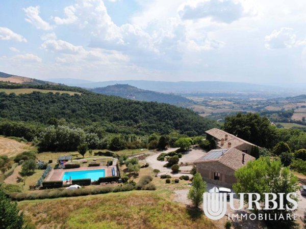 casa indipendente in vendita ad Assisi