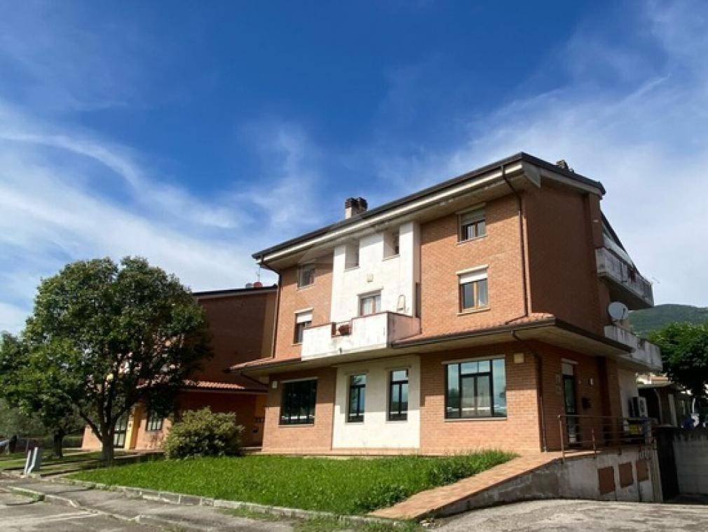 appartamento in vendita ad Assisi in zona Rivotorto