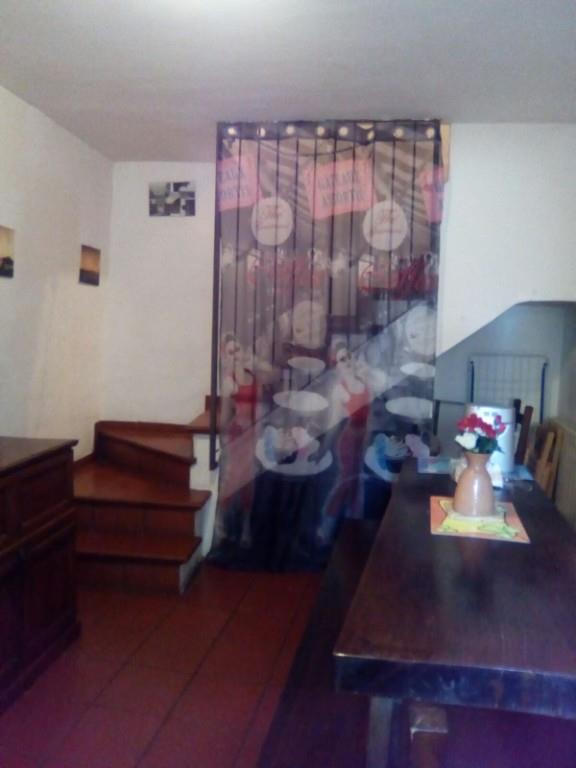 casa indipendente in vendita ad Assisi in zona Palazzo
