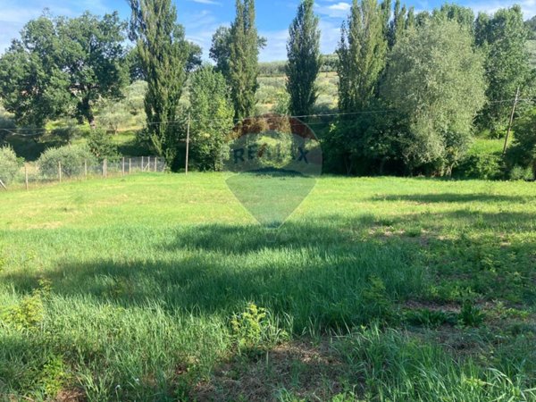 negozio in vendita ad Assisi in zona Palazzo