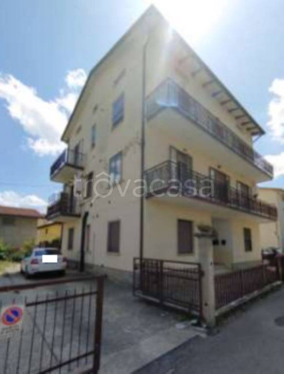 appartamento in vendita ad Assisi in zona Petrignano
