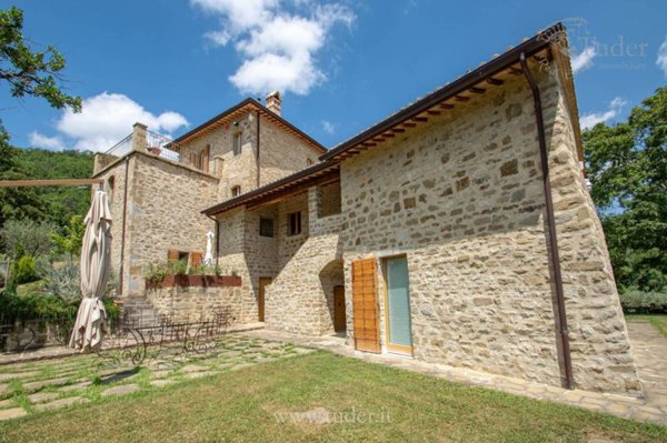 casa indipendente in vendita ad Assisi