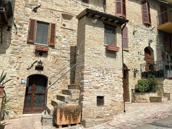 appartamento in vendita ad Assisi