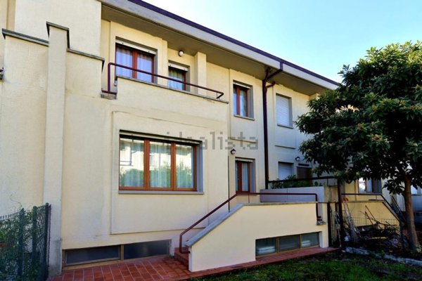 casa indipendente in vendita ad Assisi
