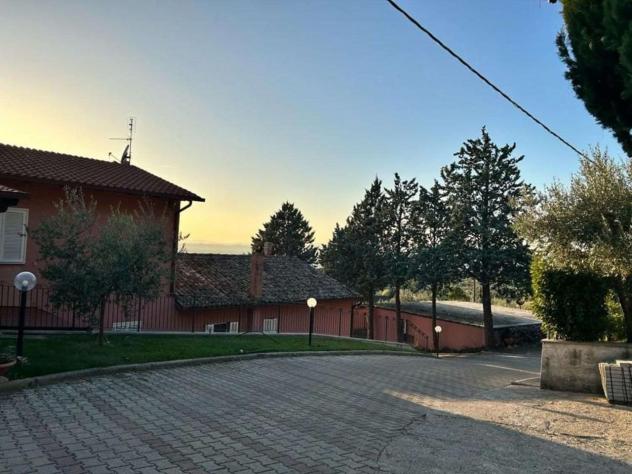 casa indipendente in vendita ad Assisi