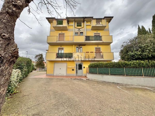 appartamento in vendita ad Assisi in zona Petrignano