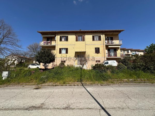 appartamento in vendita ad Assisi