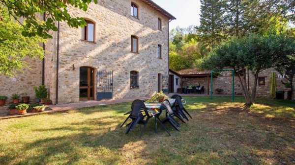 casa indipendente in vendita ad Assisi