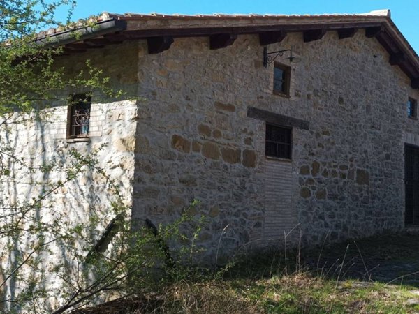 casa indipendente in vendita ad Assisi in zona Pieve San Nicolò