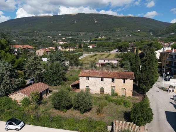 casa indipendente in vendita ad Assisi