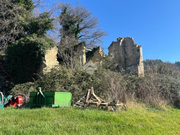 casa indipendente in vendita ad Assisi in zona Pieve San Nicolò
