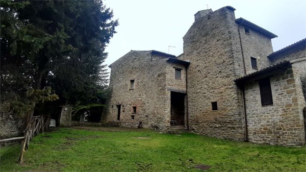 villa in vendita ad Assisi in zona Porziano