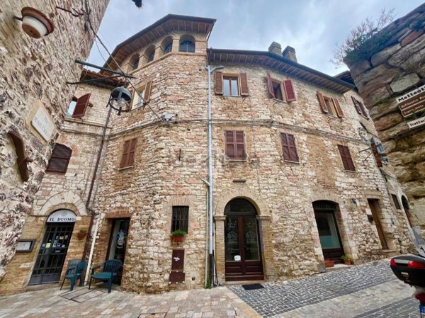 appartamento in vendita ad Assisi