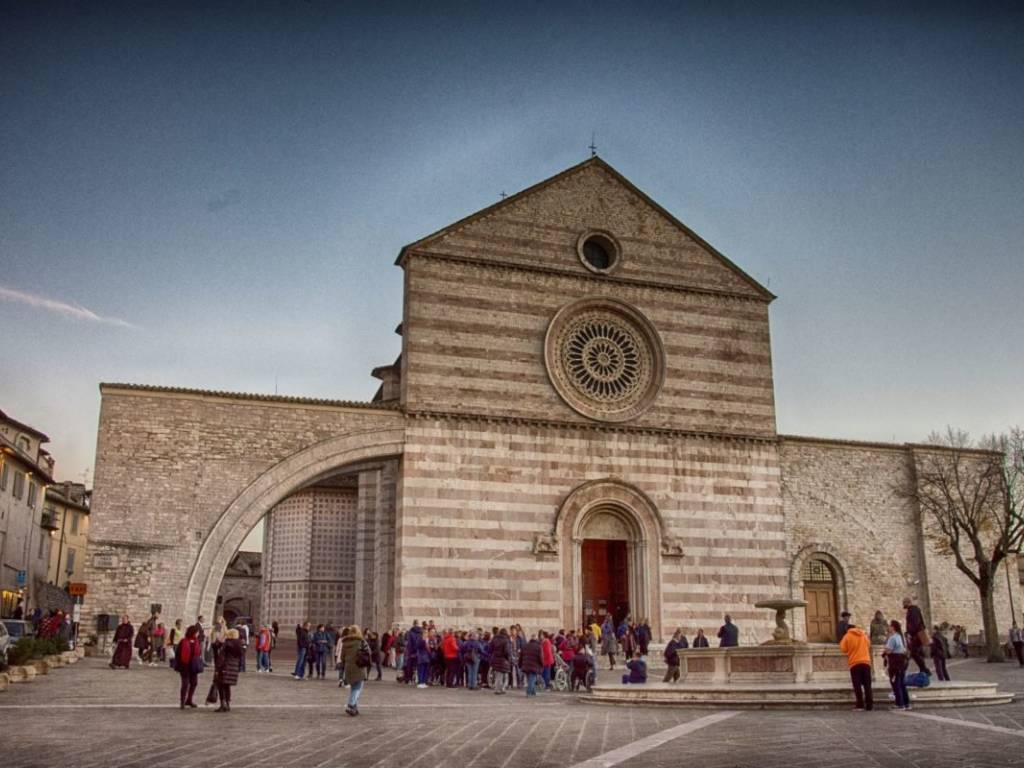 casa indipendente in vendita ad Assisi in zona Porziano