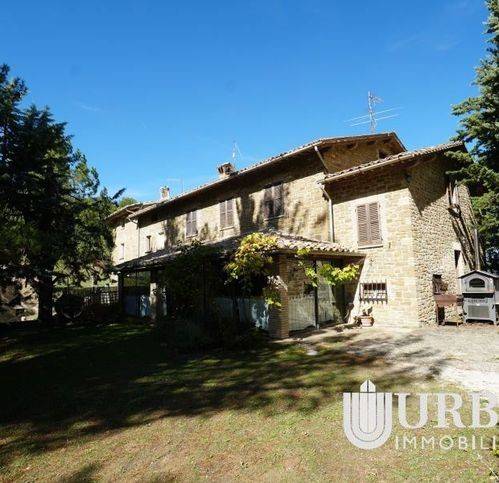 casa indipendente in vendita ad Assisi in zona Porziano