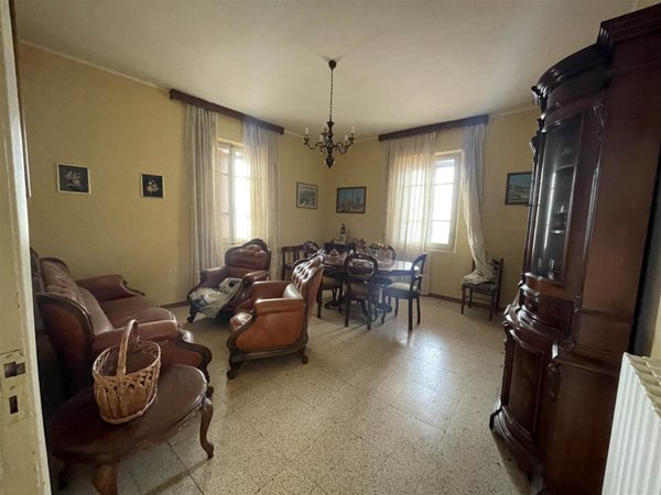 casa indipendente in vendita ad Assisi in zona Santa Maria degli Angeli