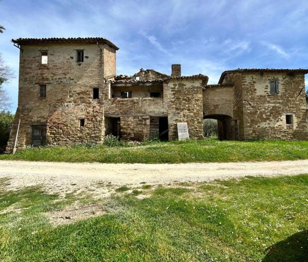 casa indipendente in vendita ad Assisi