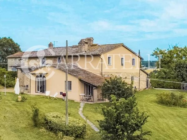 casa indipendente in vendita ad Assisi in zona Rivotorto