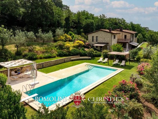casa indipendente in vendita ad Assisi in zona Petrignano