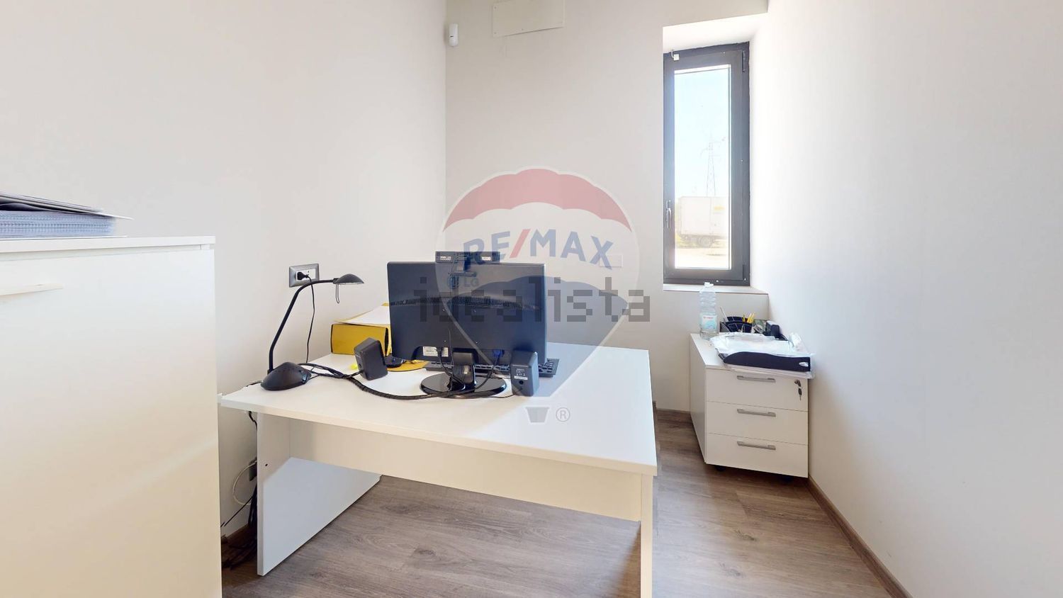 capannone in vendita ad Assisi in zona Santa Maria degli Angeli