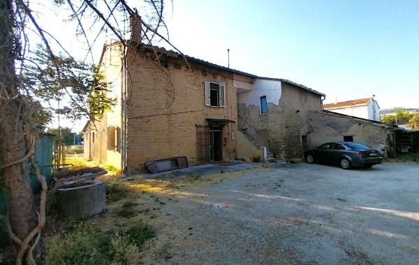 casa indipendente in vendita ad Assisi in zona Rivotorto