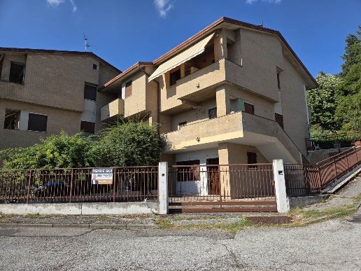 appartamento in vendita ad Assisi in zona Viole