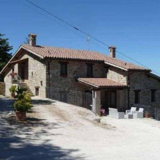 casa indipendente in vendita ad Assisi in zona Costa di Trex