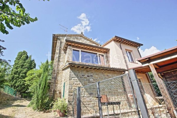 casa indipendente in vendita ad Assisi in zona Porziano