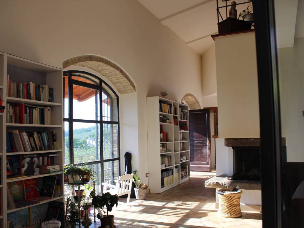 casa indipendente in vendita ad Assisi in zona Viole