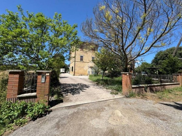 appartamento in vendita ad Assisi in zona Rivotorto