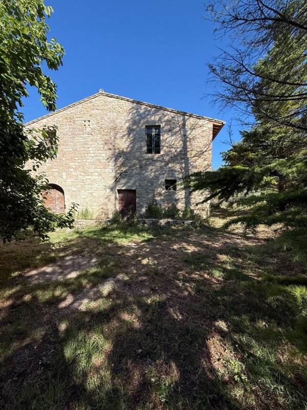 casa indipendente in vendita ad Assisi