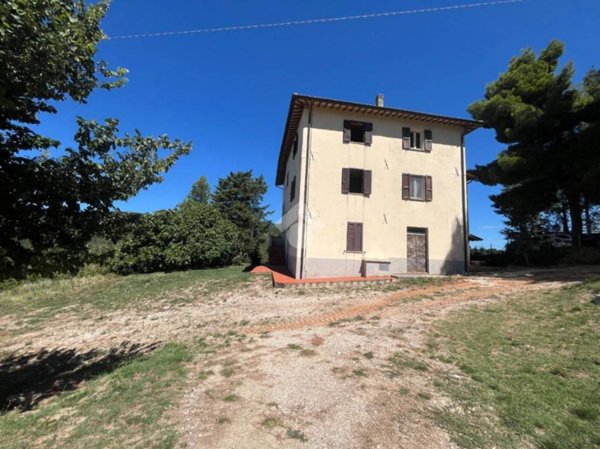 casa indipendente in vendita ad Assisi in zona Santa Maria degli Angeli