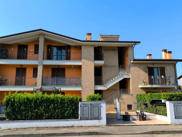 appartamento in vendita ad Assisi in zona Petrignano