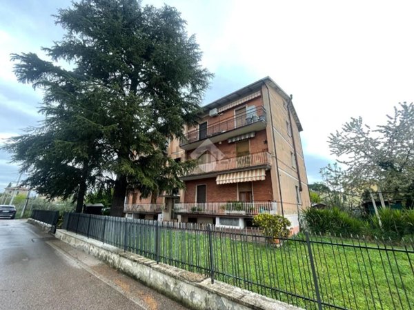 appartamento in vendita ad Assisi in zona Petrignano