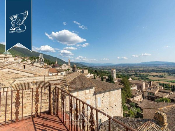 appartamento in vendita ad Assisi in zona Palazzo