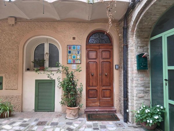 appartamento in vendita ad Assisi in zona Santa Maria degli Angeli