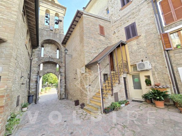 casa indipendente in vendita ad Assisi in zona Tordandrea