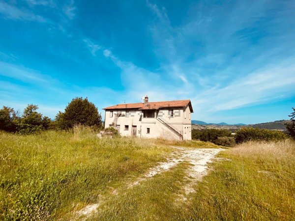 quadrivano in vendita ad Assisi in zona Rocca San Angelo