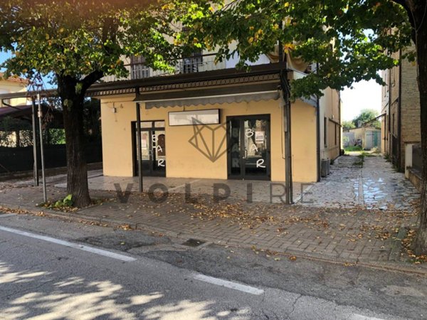 quadrivano in vendita ad Assisi in zona Tordandrea
